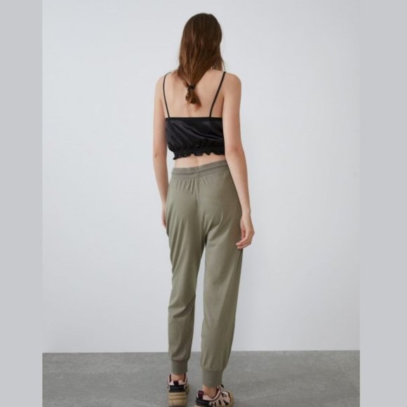 ZARA Jogger Pants - Picture 5 of 8